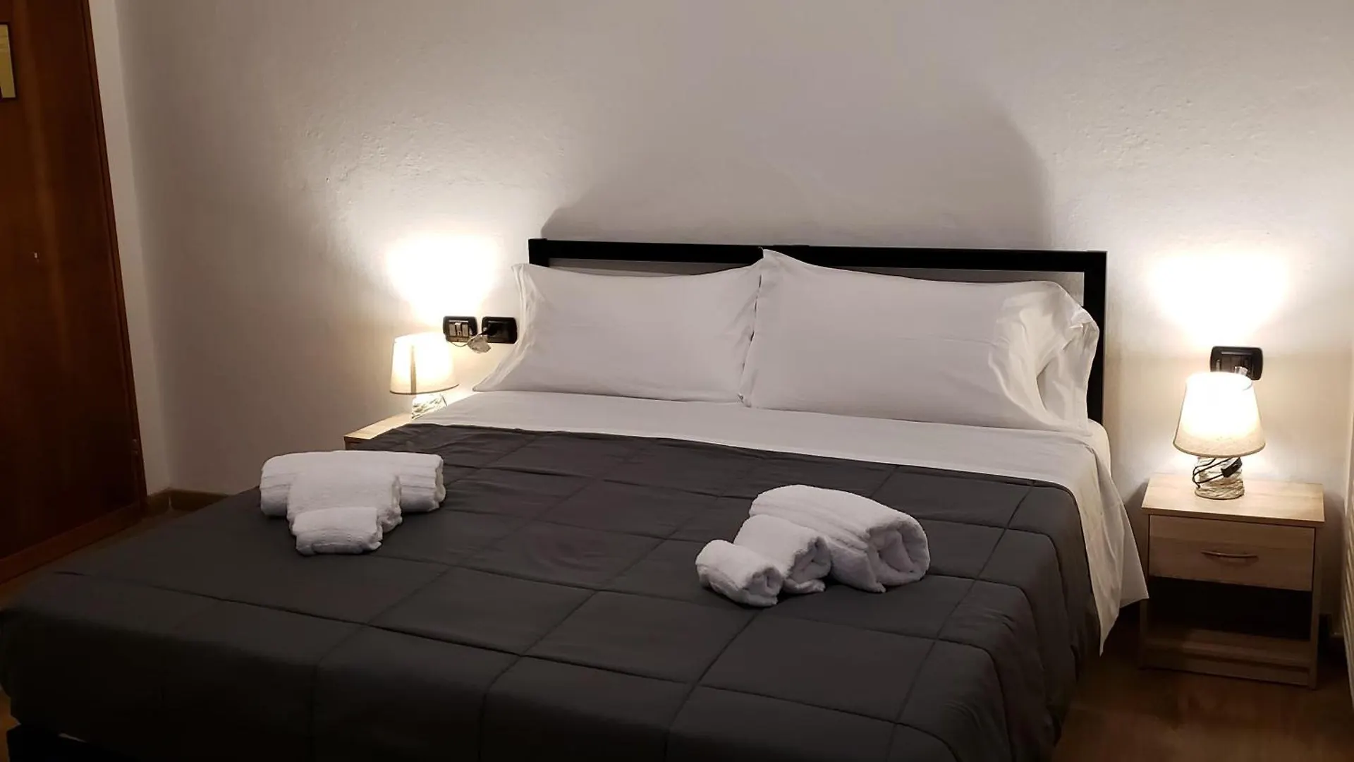 Hotel Tea Dolomiti - Lago Di Alleghe - Monte Civetta 3*,  Italië