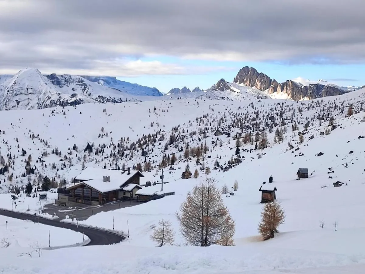 Hotel Tea Dolomiti - Lago Di Alleghe - Monte Civetta