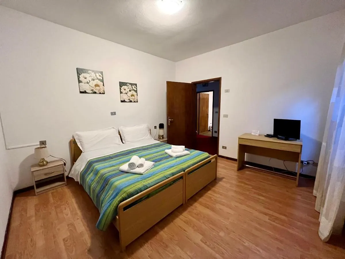 Hotel Tea Dolomiti - Lago Di Alleghe - Monte Civetta Italy